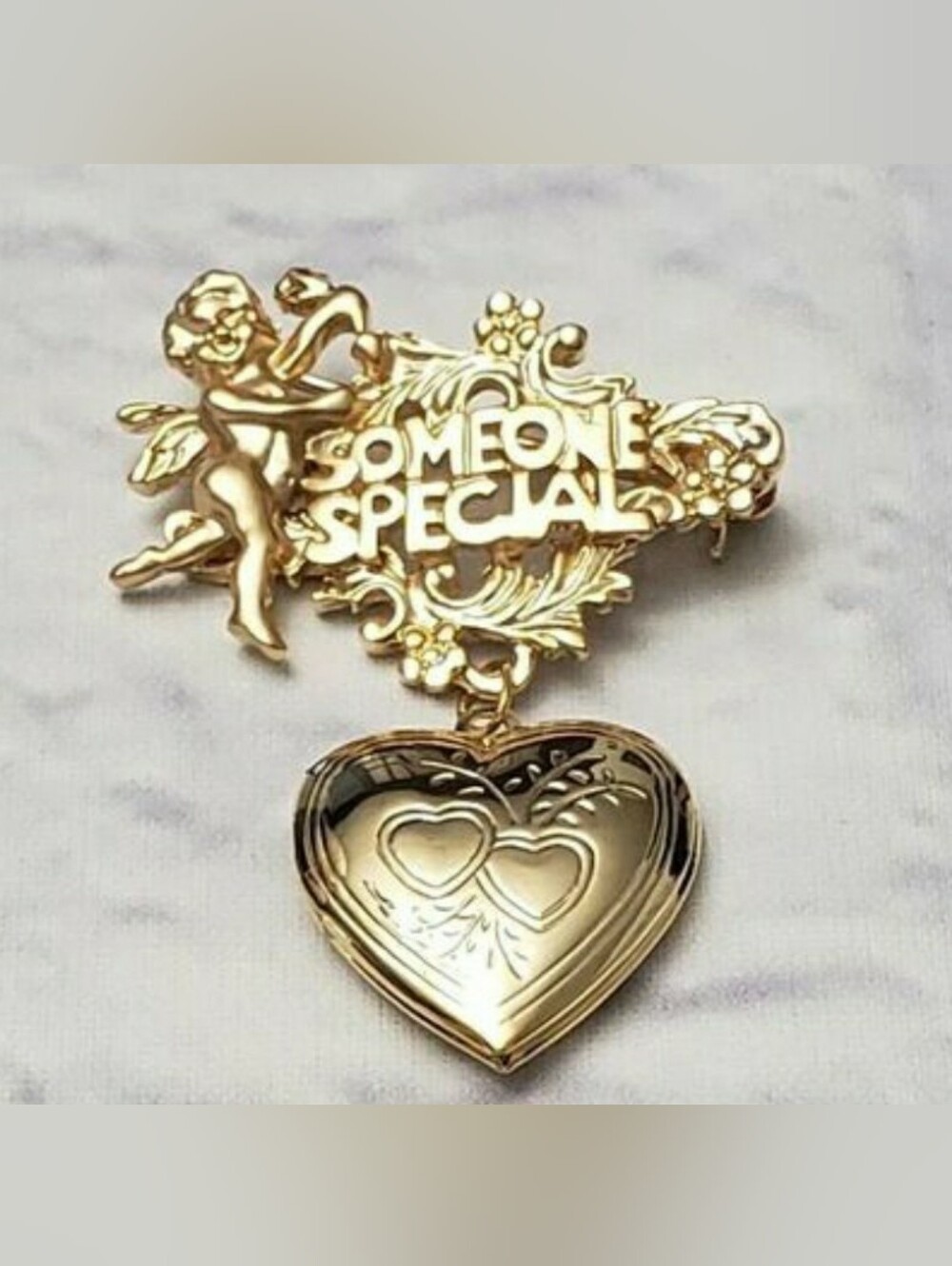 DANECRAFT 80s SOMEONE SPECIAL Locket Brooch Pin